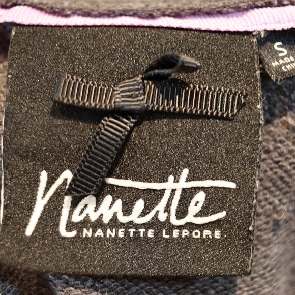 Nanette Lepore Gray Floral Embroidered Pullover Sweatshirt Size Small - Picture 11 of 12